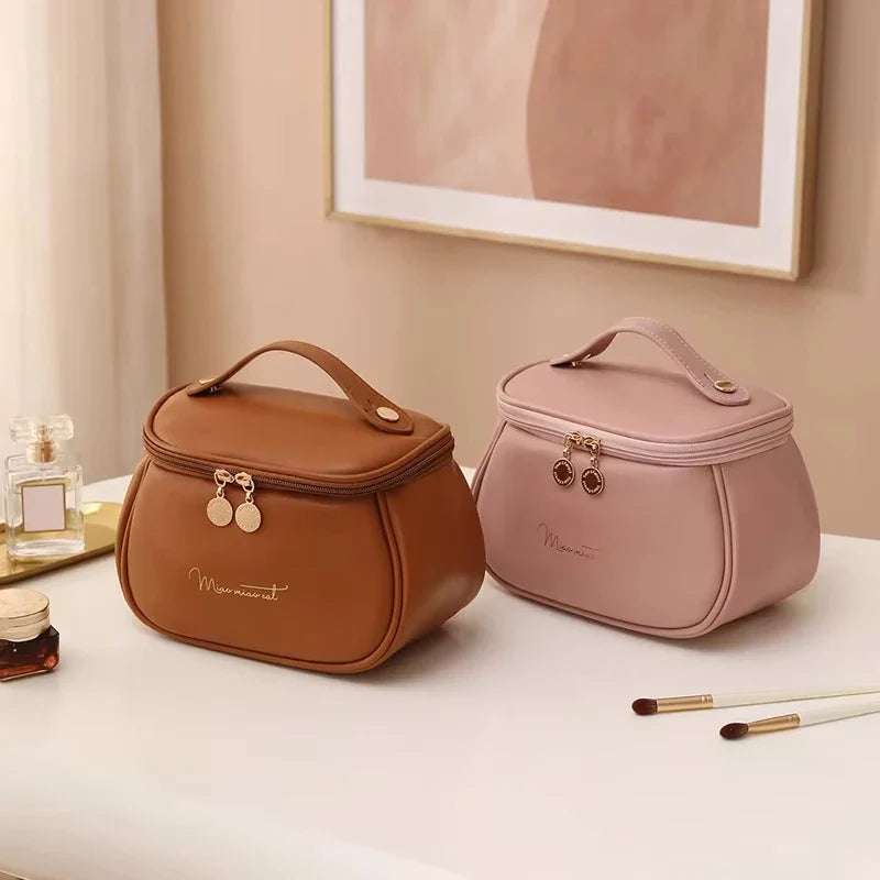Bag toiletry Kit PU leather cosmetic bag.