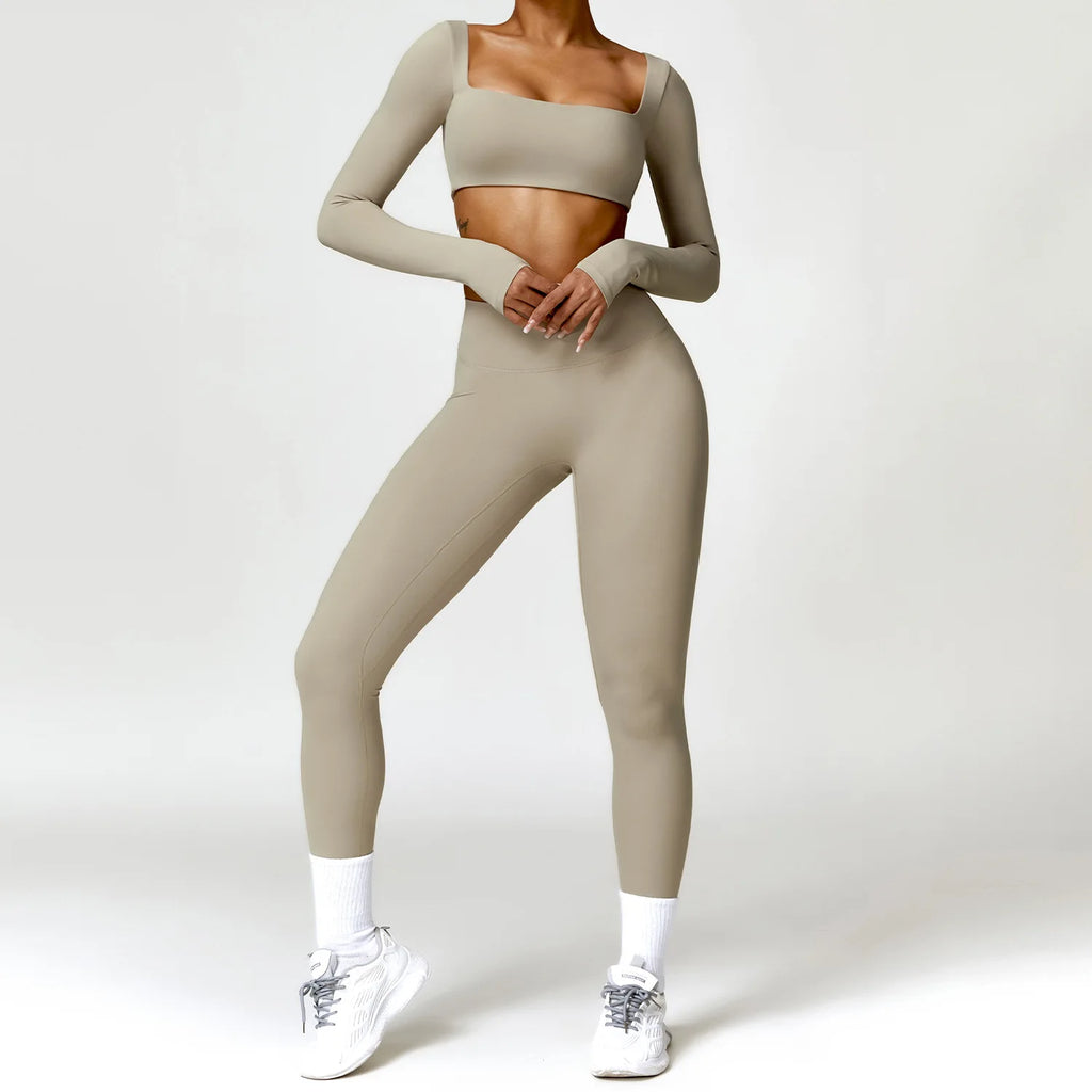 2-Piece Yoga Set – Long Sleeve Sports Top & High-Waist Leggings