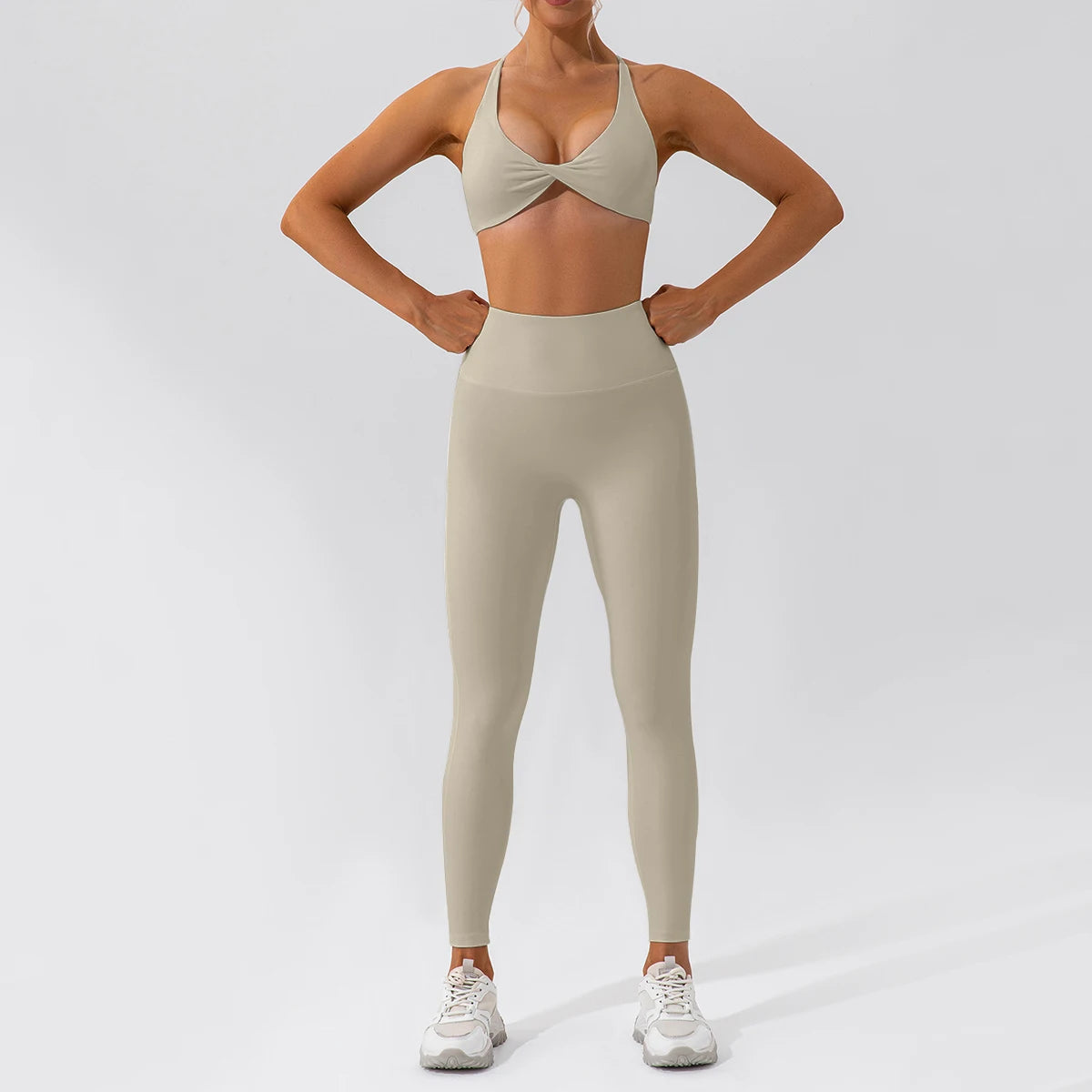 2-Piece Yoga Set – Long Sleeve Sports Top & High-Waist Leggings
