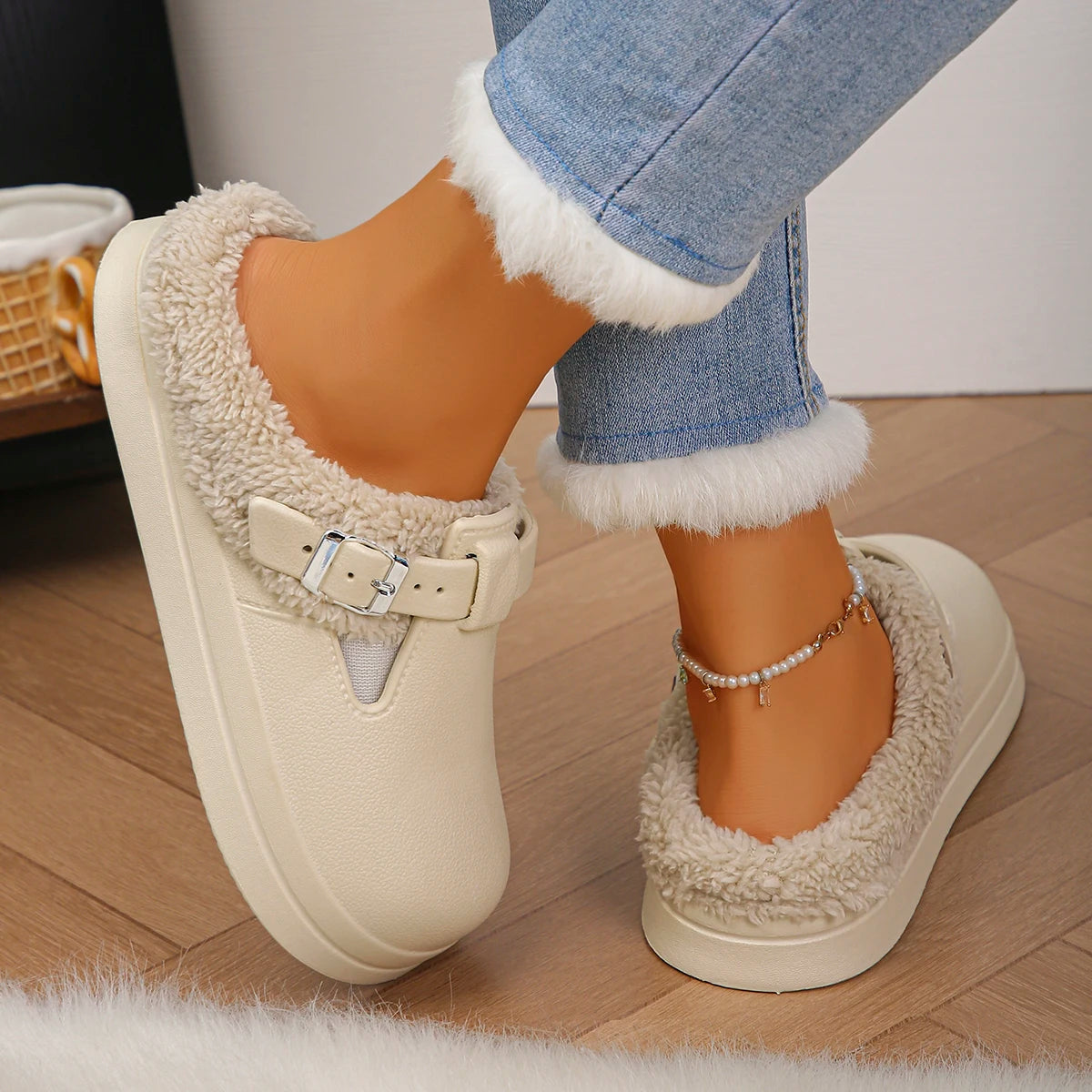 Slipper Calyra